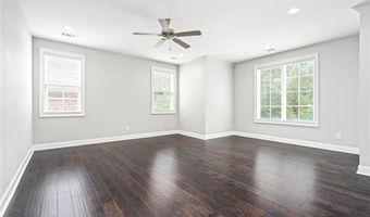 209 HICKORYWOODS Dr, Auburn, AL 36830