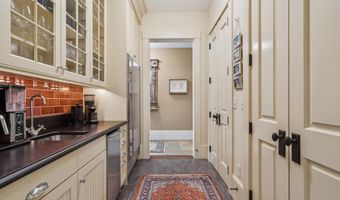 5893 Stage Rd, Barnard, VT 05031