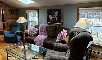 38 Houghton St, Barrington, RI 02806