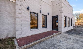 921 Cleveland Ave, Attalla, AL 35954