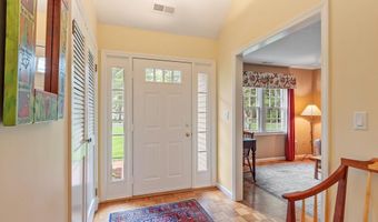 36 Pickman Dr 36, Bedford, MA 01730