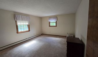 50 Woodhaven Dr, Burlington, CT 06013