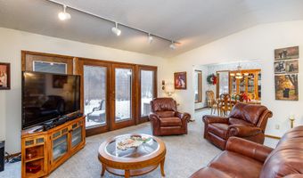 5407 Valley Rd, Ames, IA 50014