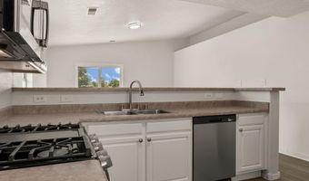 11004 TEAL Rd SW, Albuquerque, NM 87121