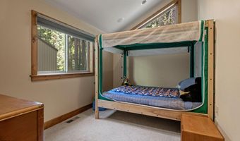 13569 Valerian Ah3, Black Butte Ranch, OR 97759