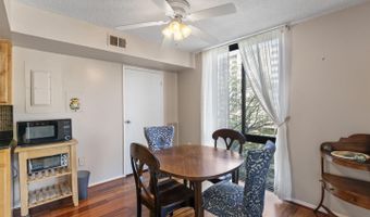 4500 S FOUR MILE RUN Dr 306, Arlington, VA 22204