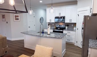 1983 Silcox Rd, Ashford, AL 36312