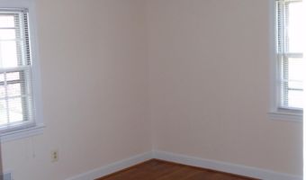 9912 DICKENS Ave, Bethesda, MD 20814