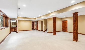 7270 NW 23rd St, Ankeny, IA 50023