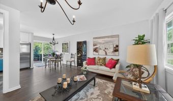 62 Barry Dr, Alloway, NJ 07422