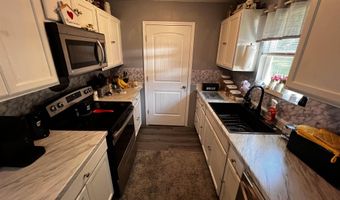 3212 County Rd 4251, De Kalb, TX 75559