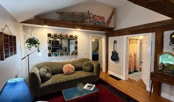 31 Lakota Rd, Barnard, VT 05031