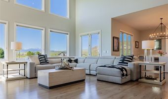 44 Sugar Bars Dr, Cody, WY 82414