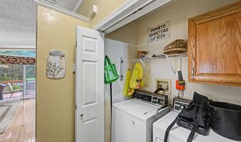160 Ginsburg Cir, Albrightsville, PA 18210