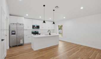2031 W Myakka Rd, Avon Park, FL 33825