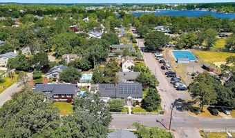 19 Harpoon St, Beachwood, NJ 08722