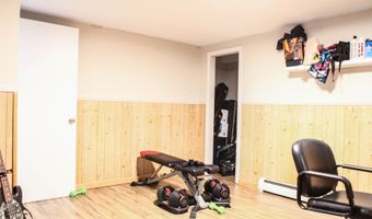 300 Northeast Rd, Standish, ME 04084