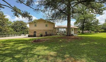 1201 Elm Cir, Albertville, AL 35950