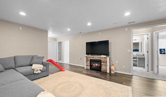 4877 Sabrina, Chubbuck, ID 83201