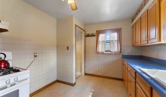 81 S Edgehill Ave, Austintown, OH 44515