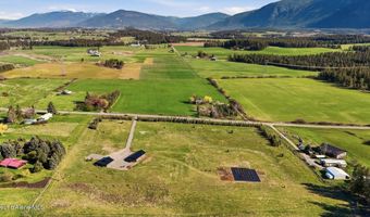 1770 Porthill Loop, Bonners Ferry, ID 83805