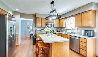 1012 Coopers Run, Amherst, OH 44001