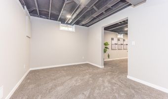 2971 Daleview Dr, Ann Arbor, MI 48105