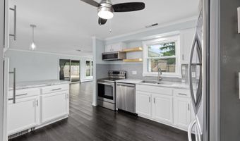 110 Navarre Ct, Auburn, IN 46706