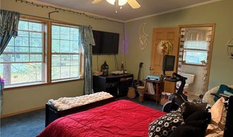 15 Kelly Ln, Coventry, RI 02816