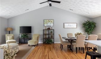 128 Old Quarry Rd, Glocester, RI 02857