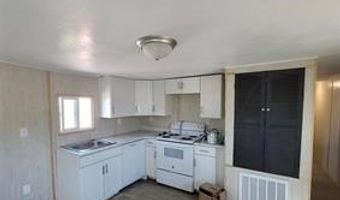 2884 Green Tree Ave, Las Vegas, NV 89142