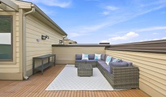 44824 TIVERTON Sq, Ashburn, VA 20147