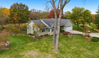 30337 Kasten Ridge Ln, Adel, IA 50003