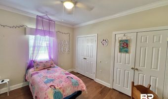 2259 E Laurel St, Atmore, AL 36502