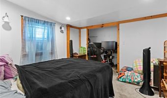 57 Twin Lakes Ave, Coventry, RI 02816