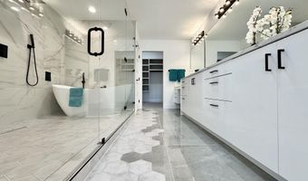 8804 Natalie Ave NE, Albuquerque, NM 87111