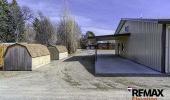 156 N 6th St, Basin, WY 82410