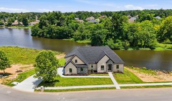 7612 S Shoreline Blvd, Benton, AR 72019