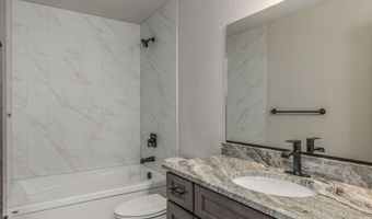 7832 E Autry Ln, Athol, ID 83801