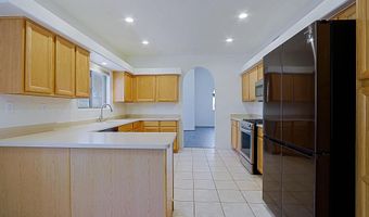 38065 N CAVE CREEK Rd 2, Cave Creek, AZ 85331