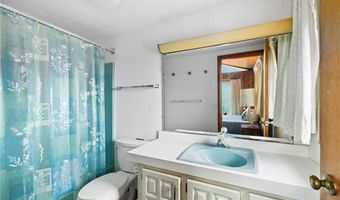 1035 Mohegan Trl, Block Island, RI 02807