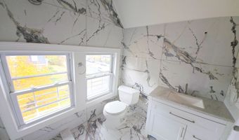 817-819 AVENUE C 3, Bayonne, NJ 07002