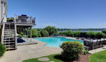 172 Eustis Ave, Newport, RI 02840