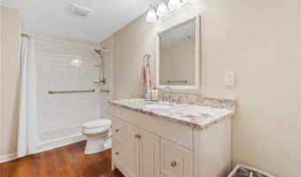 61 Eagle Rock Dr, Acworth, GA 30101