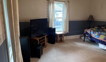 709 N St, Aurora, NE 68818