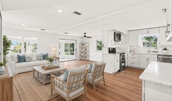 1043 Thrush Cir, Barefoot Bay, FL 32976
