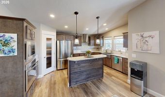 98126 W BENHAM Ln 73, Brookings, OR 97415
