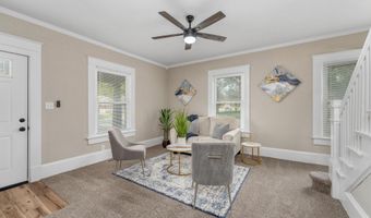1028 Dearborn St, Augusta, KS 67010