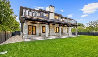 1801 N Clarence Ave, Arlington Heights, IL 60004