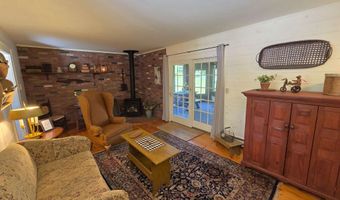 441 Guilford St, Brattleboro, VT 05301